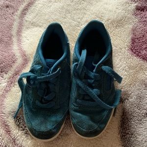 Reebok kids tenis shoes